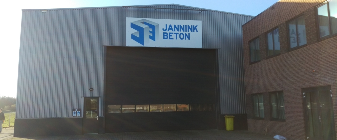 Gevelreclame, Jannink Beton